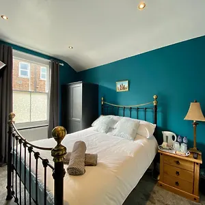 blenheim-guest-house.yorkshirehotels.net/