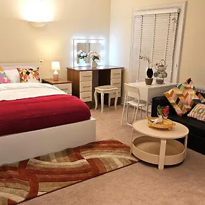 london-heathrow-glamour-mansion-house.brighton-hotels-england.com/